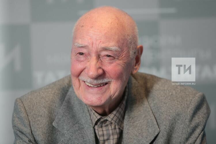 Равил Шәрәфиев: «Әҗәлне уйный башлаганда миңа – 38 яшь иде»