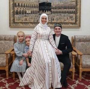 Өченче баласын тапкан Рамилә Хәйретдинованың апасы: “Әле бит киченнән генә туй үткәреп кайттылар!”